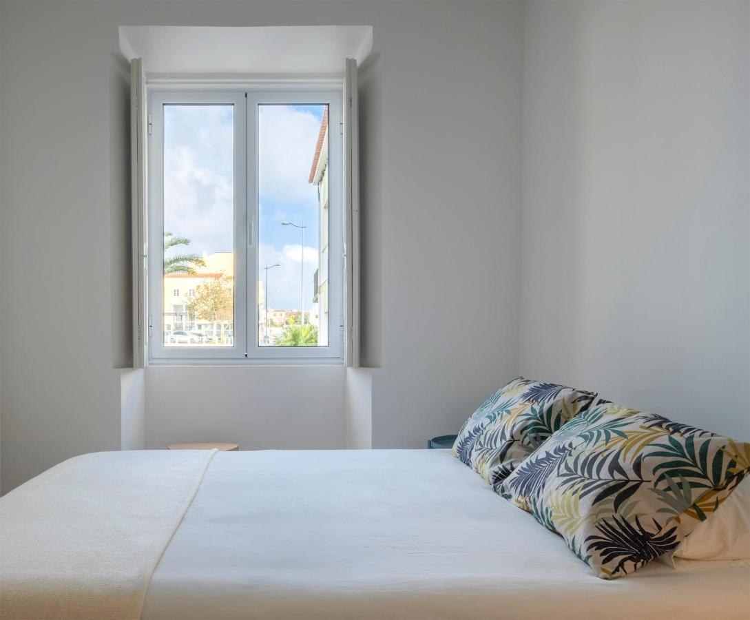 Jose Do Canto Garden House